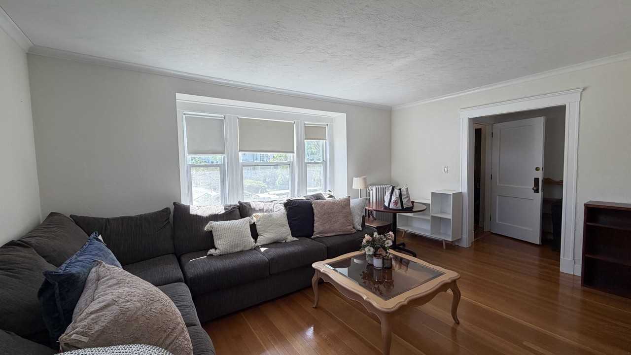 3 Jonathan St #1 - Photo 2 of 21