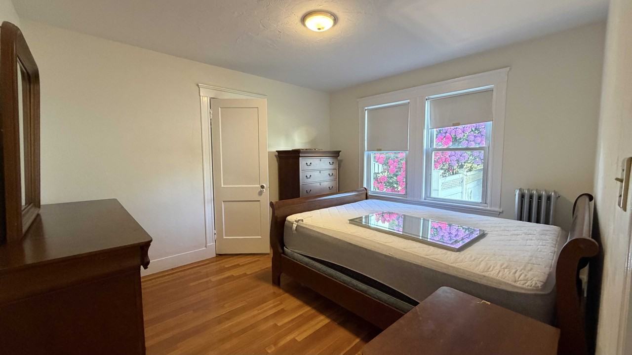 3 Jonathan St #1 - Photo 7 of 21