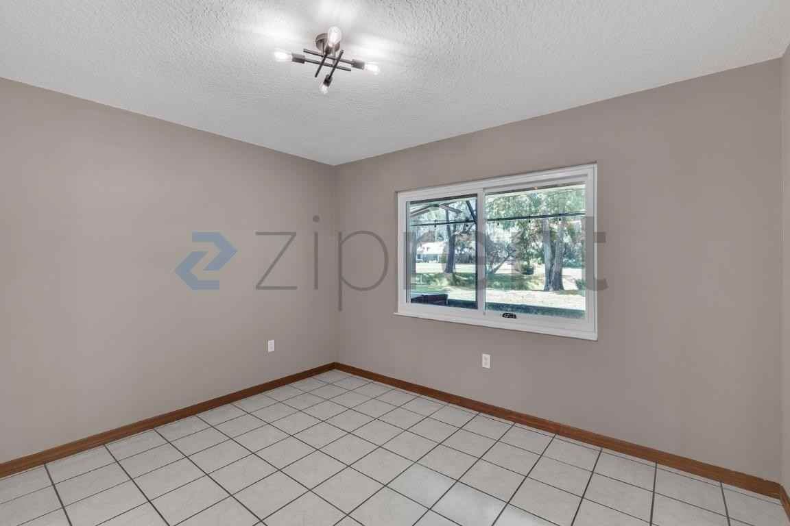 5371 Crooked Oak Cir - Photo 7 of 26