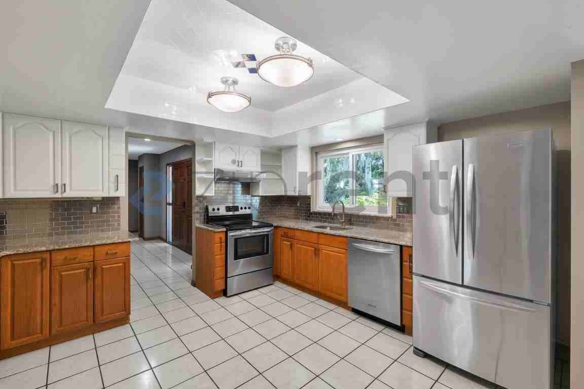5371 Crooked Oak Cir - Photo 2 of 21