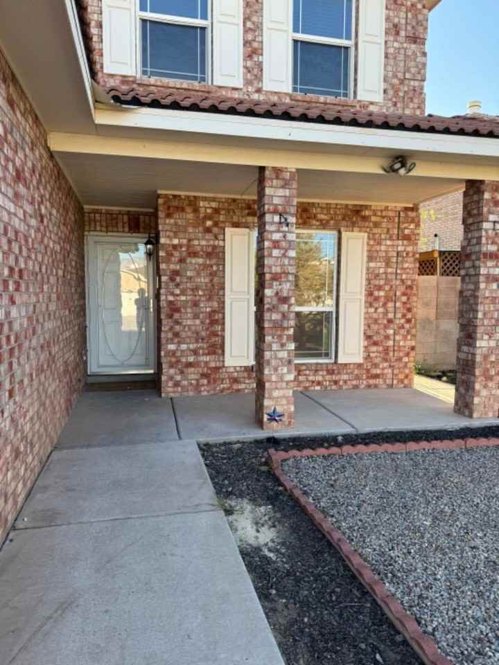 10459 Chandler Dr Nw - Photo 4 of 20