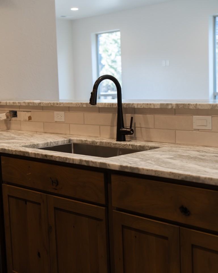 8530 N Snowflake Ln - Photo 6 of 11