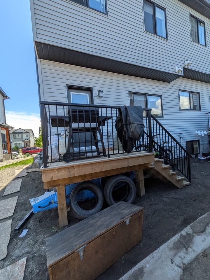 65 Silverton Glen Gate - Photo 2 of 19