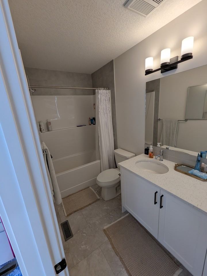 65 Silverton Glen Gate - Photo 5 of 19