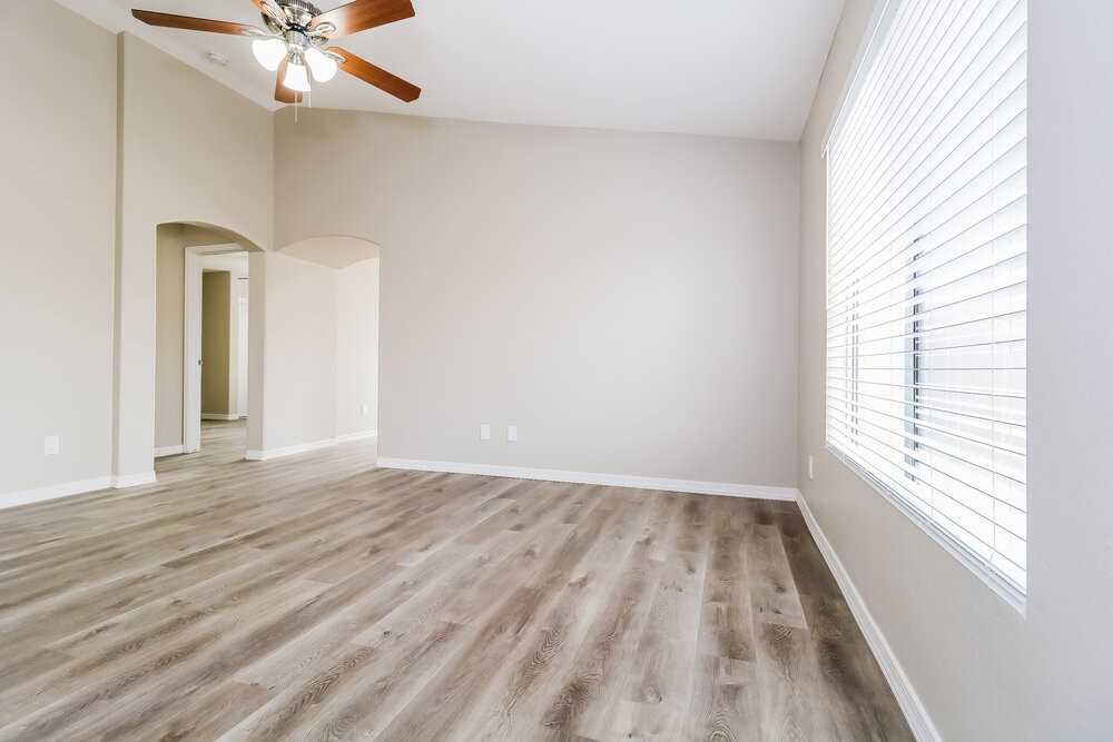 12234 N 121st Ln - Photo 5 of 16