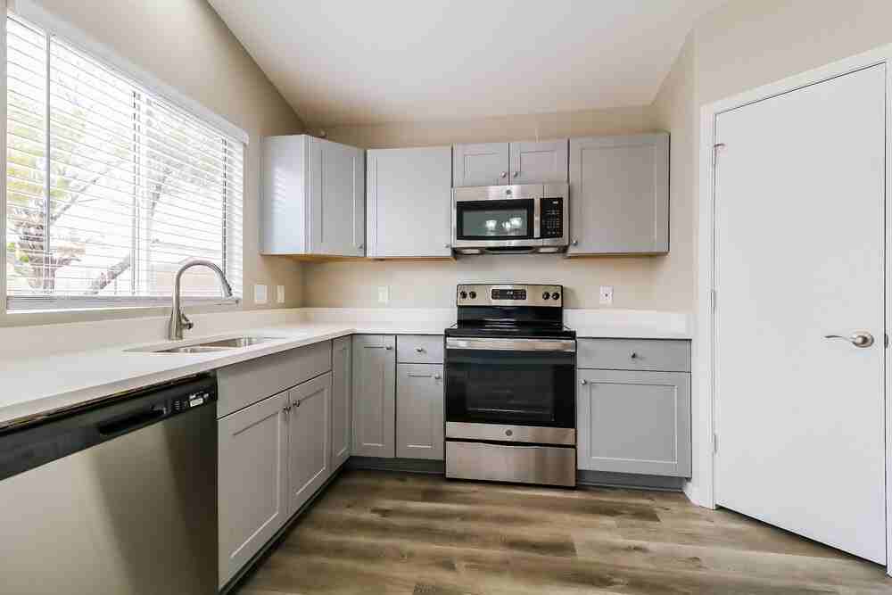 12234 N 121st Ln - Photo 7 of 16