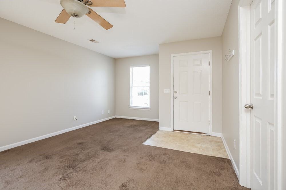 2538 Sonar St - Photo 6 of 25