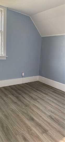1657 Athol St #1 - Photo 5 of 27