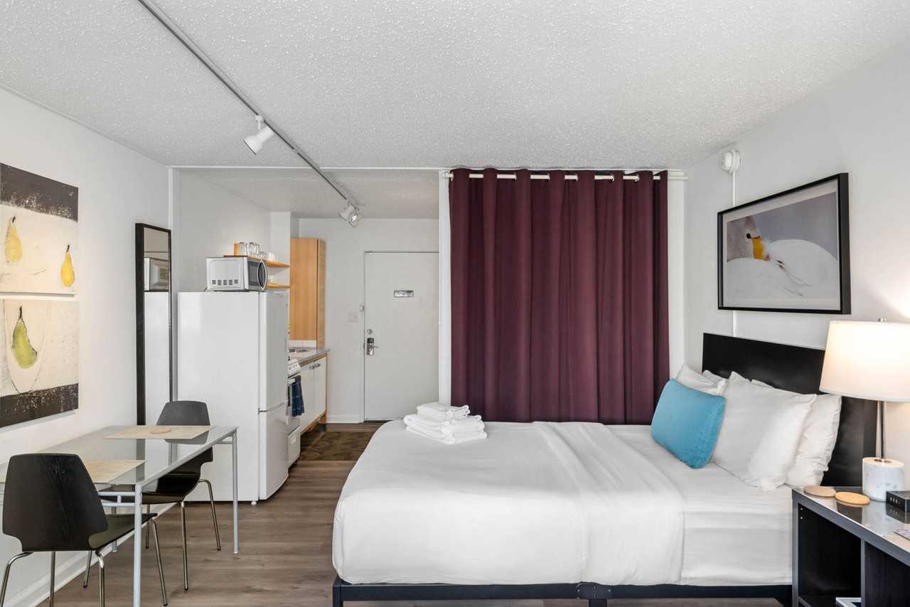 47 25th St Nw #1226705P - Photo 3 of 27