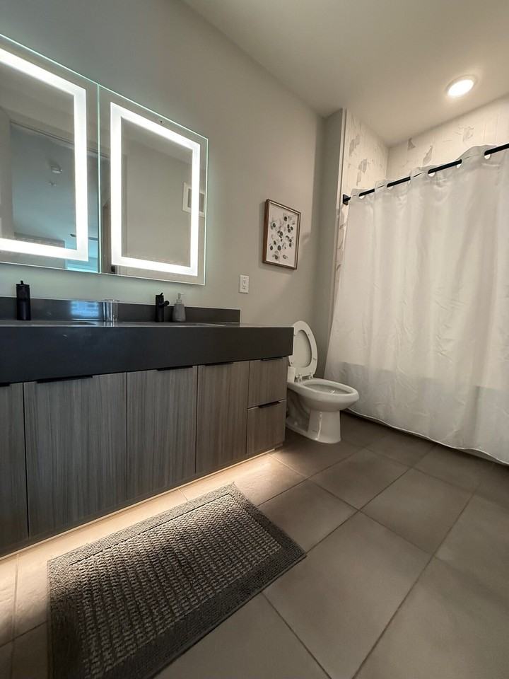 3699 Lenox Road Northeast - Photo 3 of 19