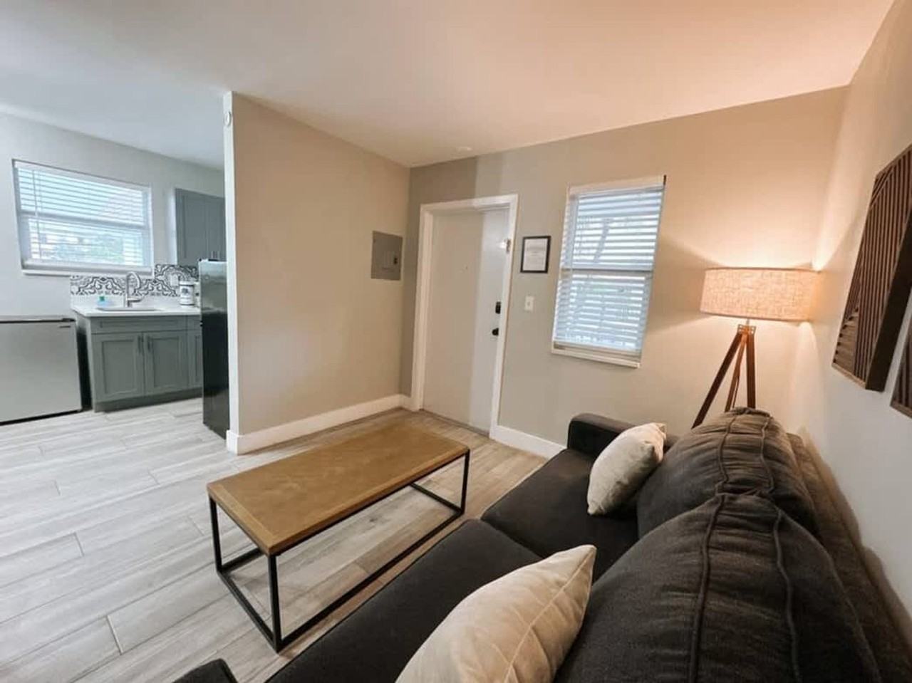 50 Se 12th St #1504007P - Photo 2 of 14