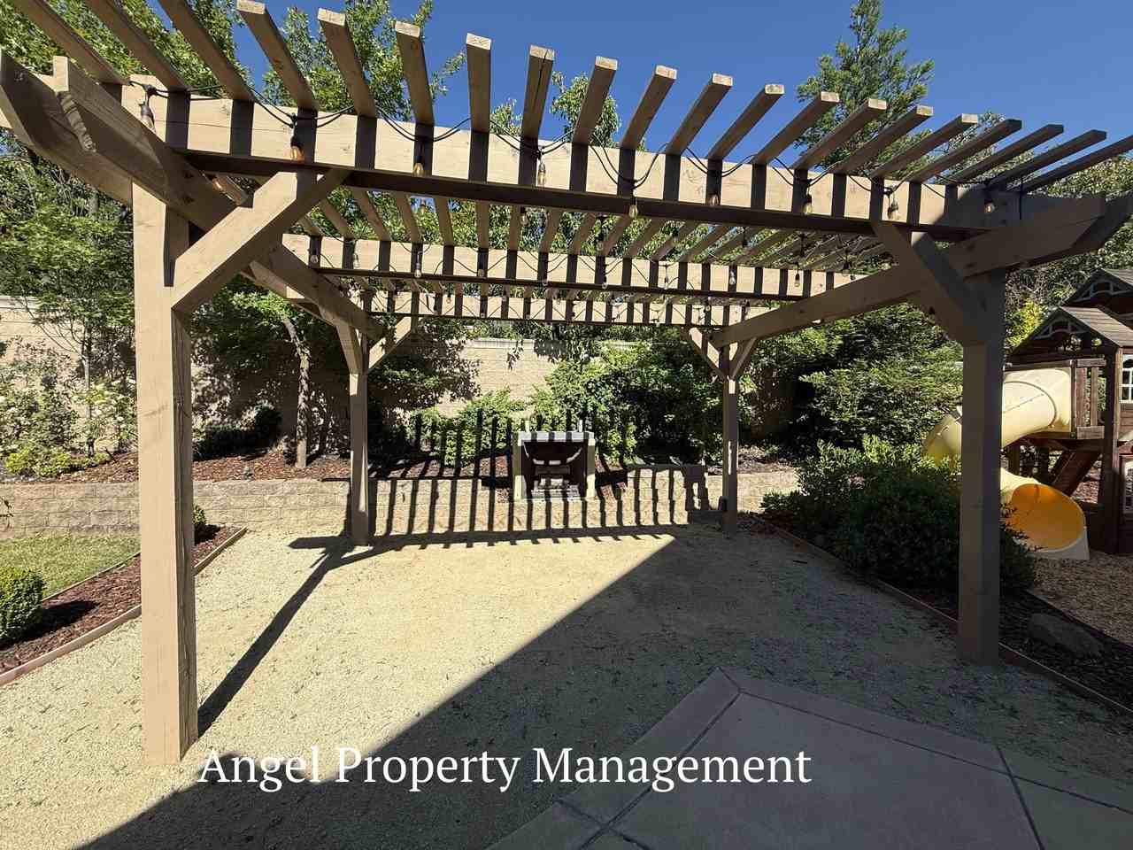 128 Dowd Ct #1 - Photo 6 of 28