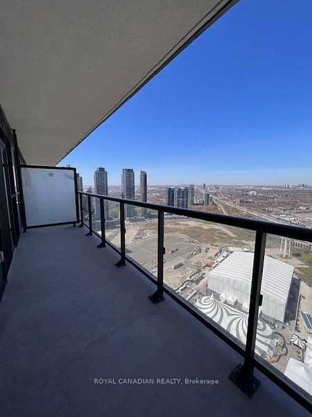 38 Annie Craig Drive #3509 - Photo 5 of 5