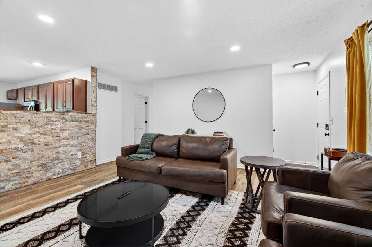 2705 Freemantle Dr #1514929P - Photo 4 of 35
