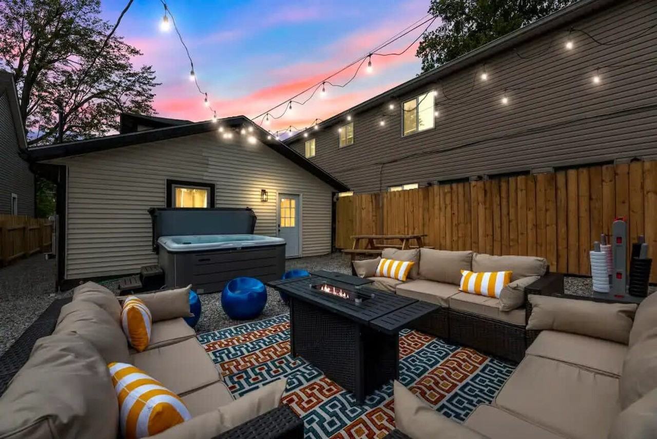 1340 Courtland Ave #1407027P - Photo 3 of 42