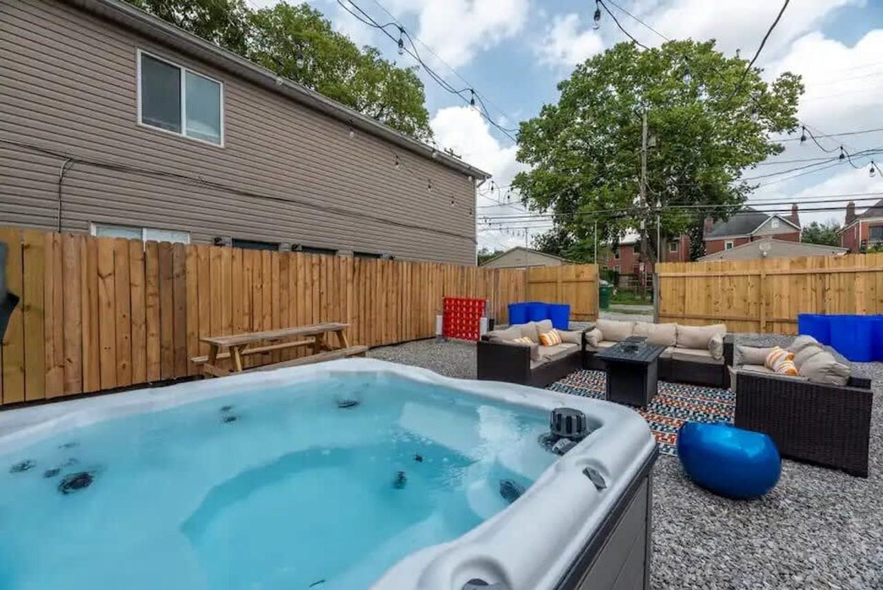 1340 Courtland Ave #1407027P - Photo 4 of 42