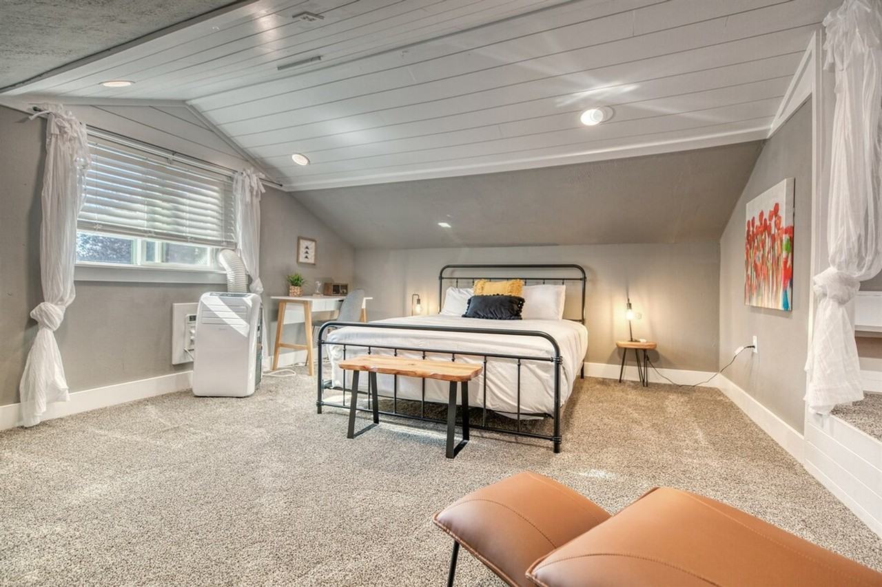 2501 N Kimball St #1547103P - Photo 5 of 26