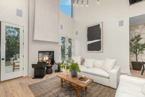 featured image of 6431 N 85th St