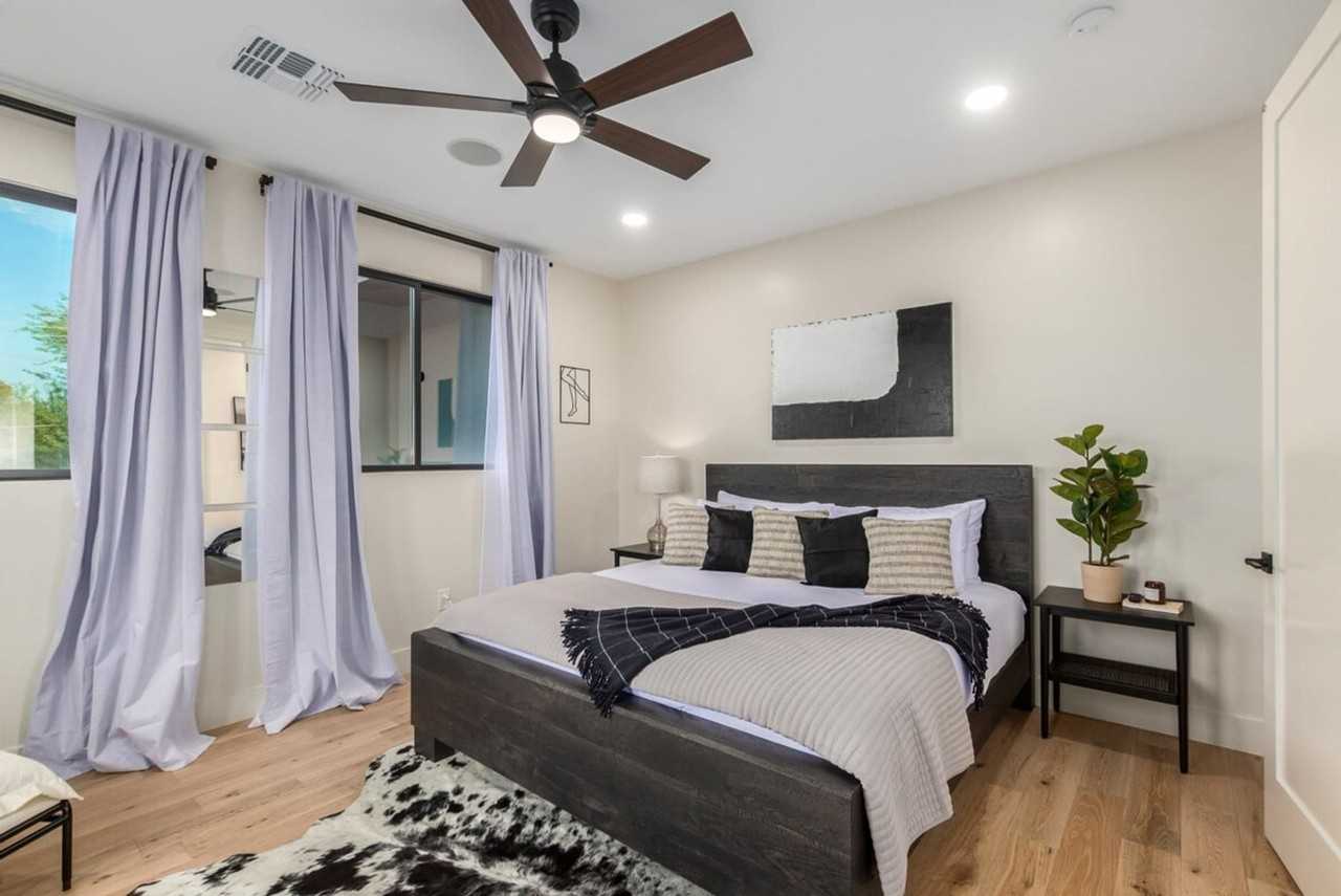6431 N 85th St #1558598P - Photo 4 of 50