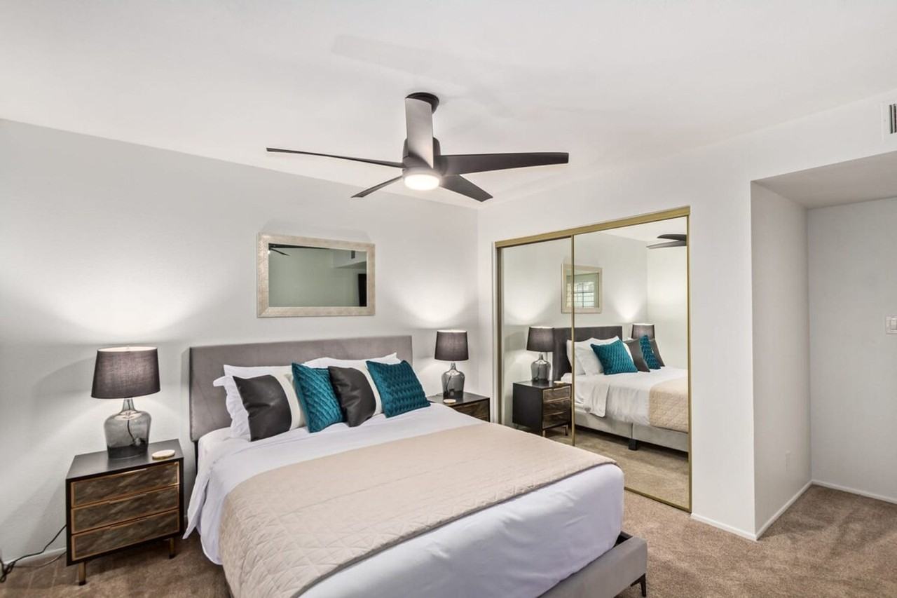 4432 E Paradise Ln #1558627P - Photo 7 of 50