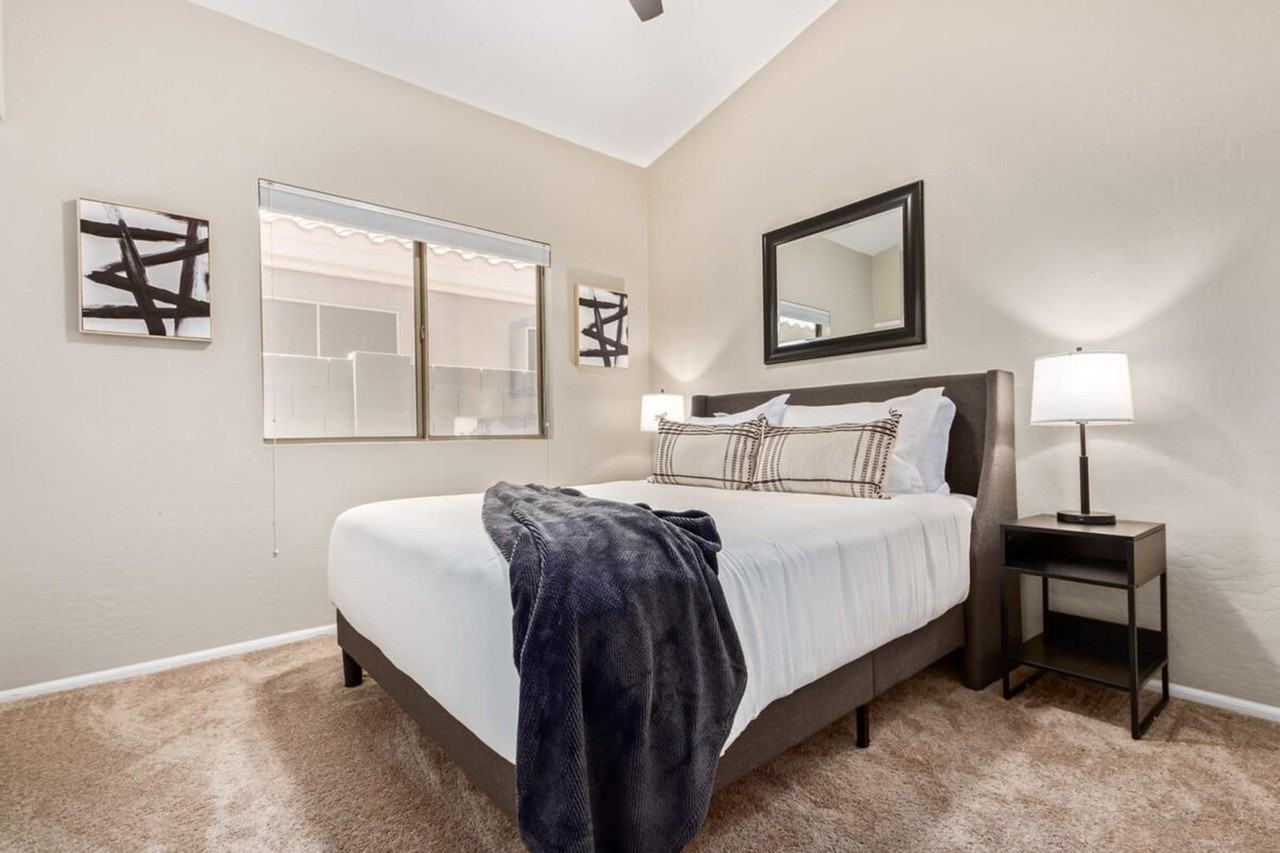 8146 E Theresa Dr #1558647P - Photo 4 of 22