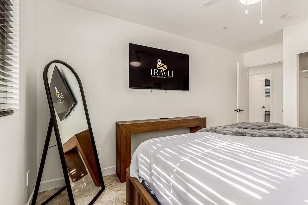 7502 E Windsor Ave #1558618P - Photo 6 of 40
