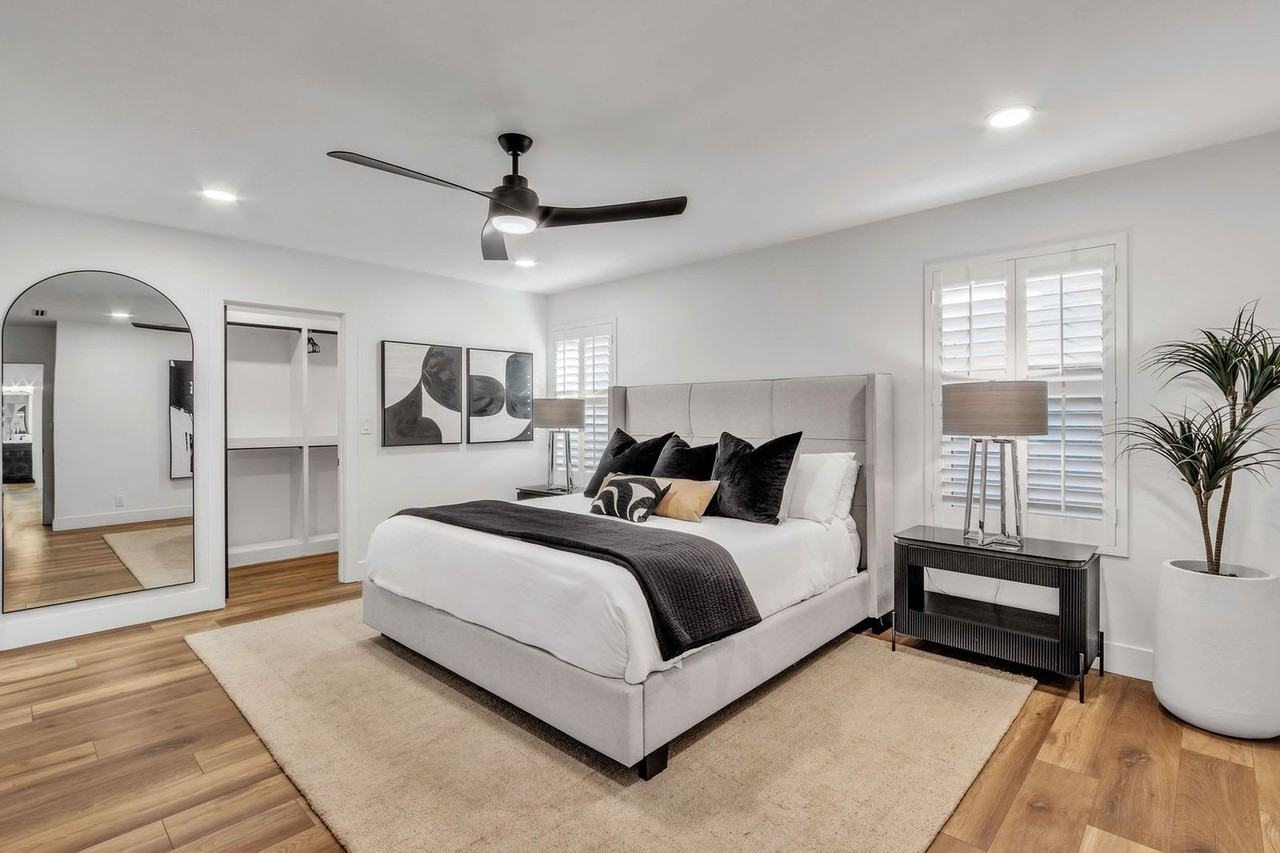 2909 N 81st Pl #1558692P - Photo 5 of 50
