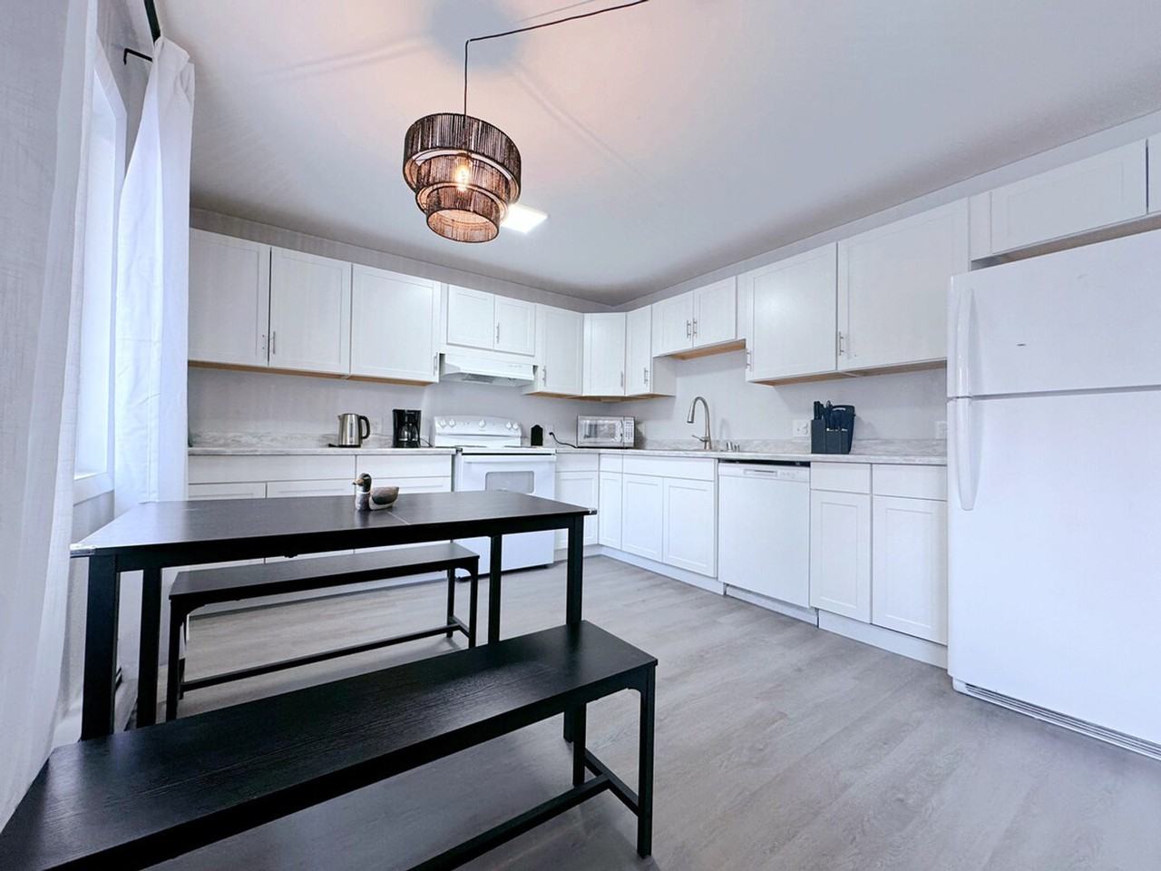 1702 Cleveland Ave #1284538P - Photo 4 of 9
