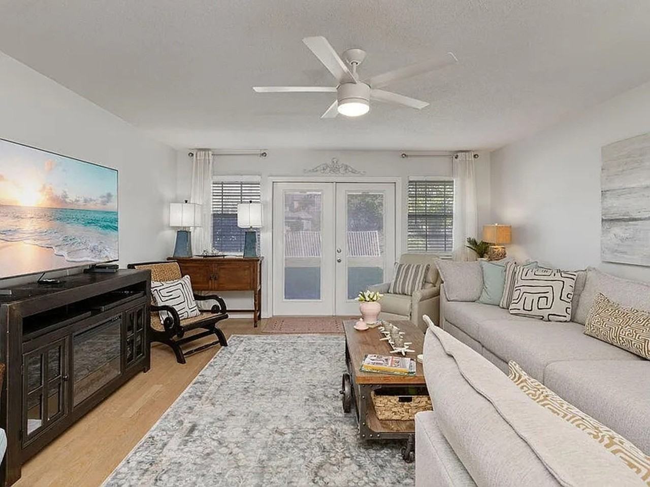 114 Mainsail Dr #1564152P - Photo 4 of 11