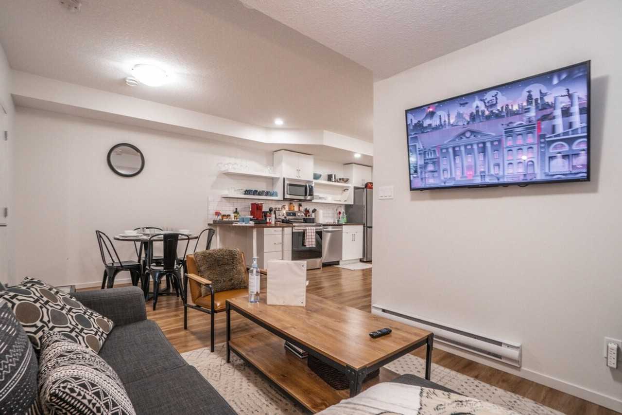 9834 162 St Nw #1564639P - Photo 4 of 46
