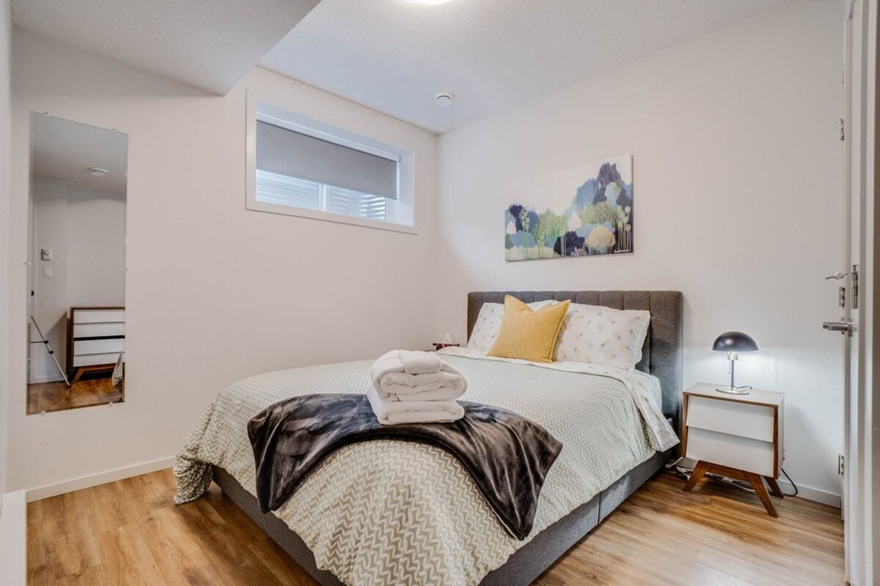 9834 162 St Nw #1564639P - Photo 5 of 46
