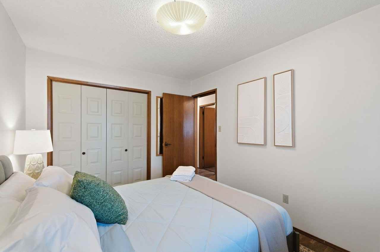 9110 77 Ave Nw #1564636P - Photo 7 of 34