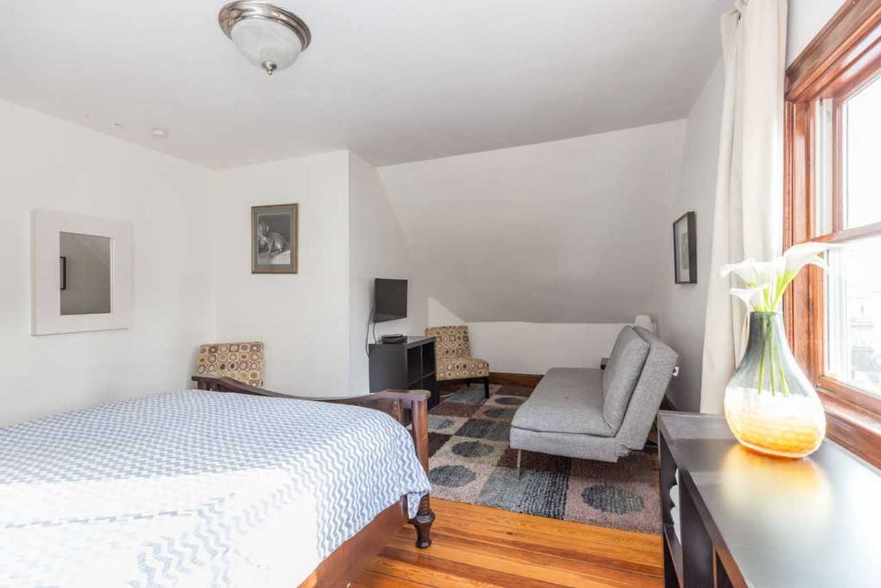 12 Peverell St #1564664P - Photo 7 of 20