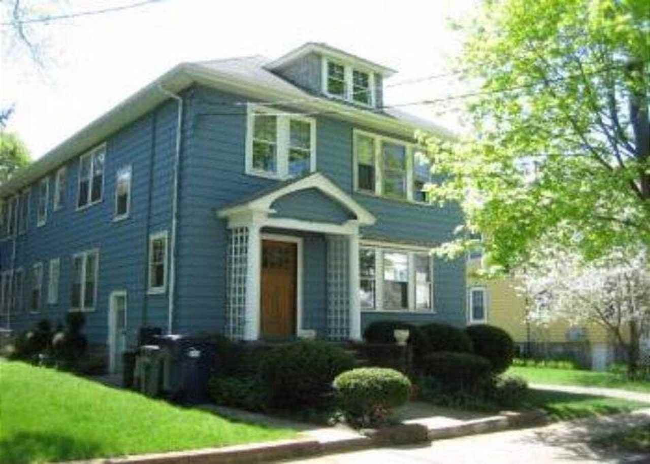 25 Alameda Rd #1564681P - Photo 6 of 12