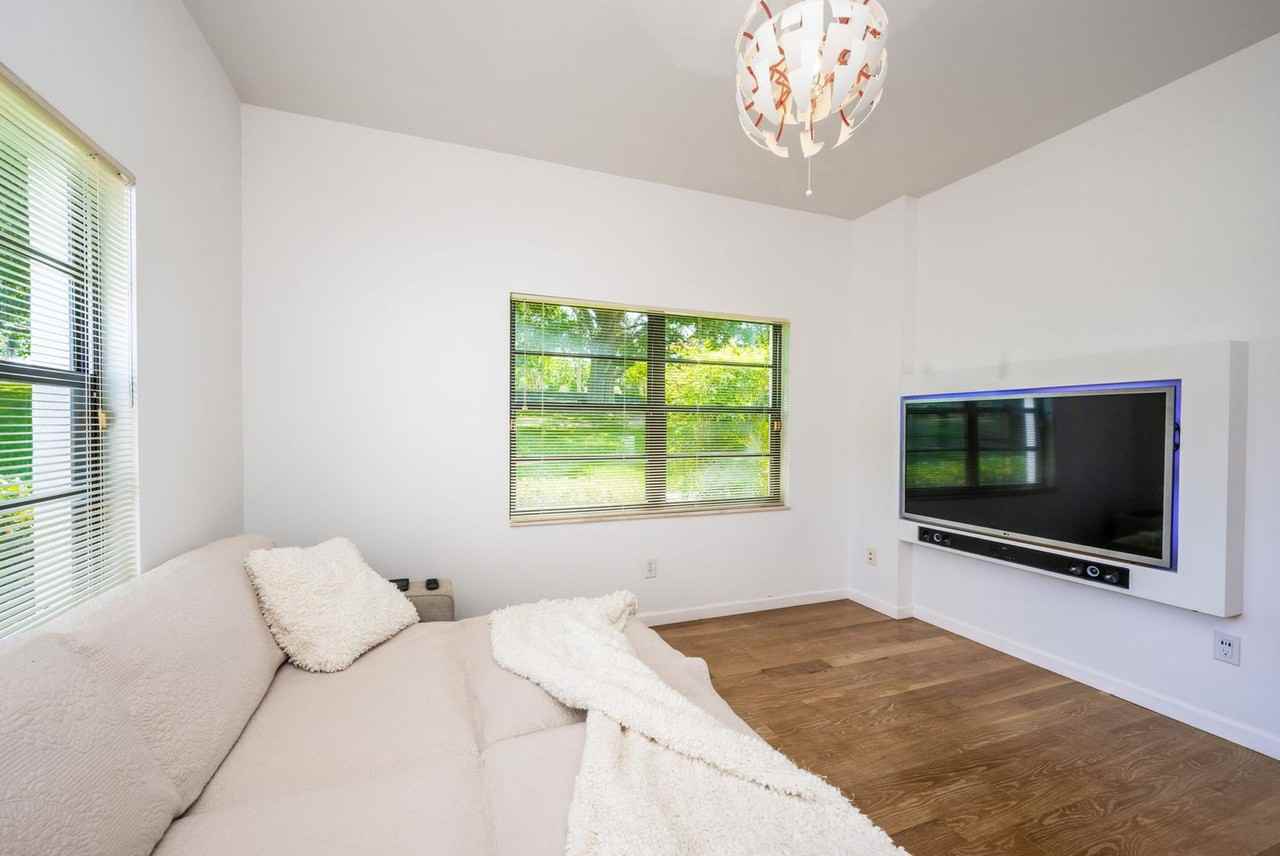 27919 Lake Jem Rd #1565879P - Photo 6 of 37