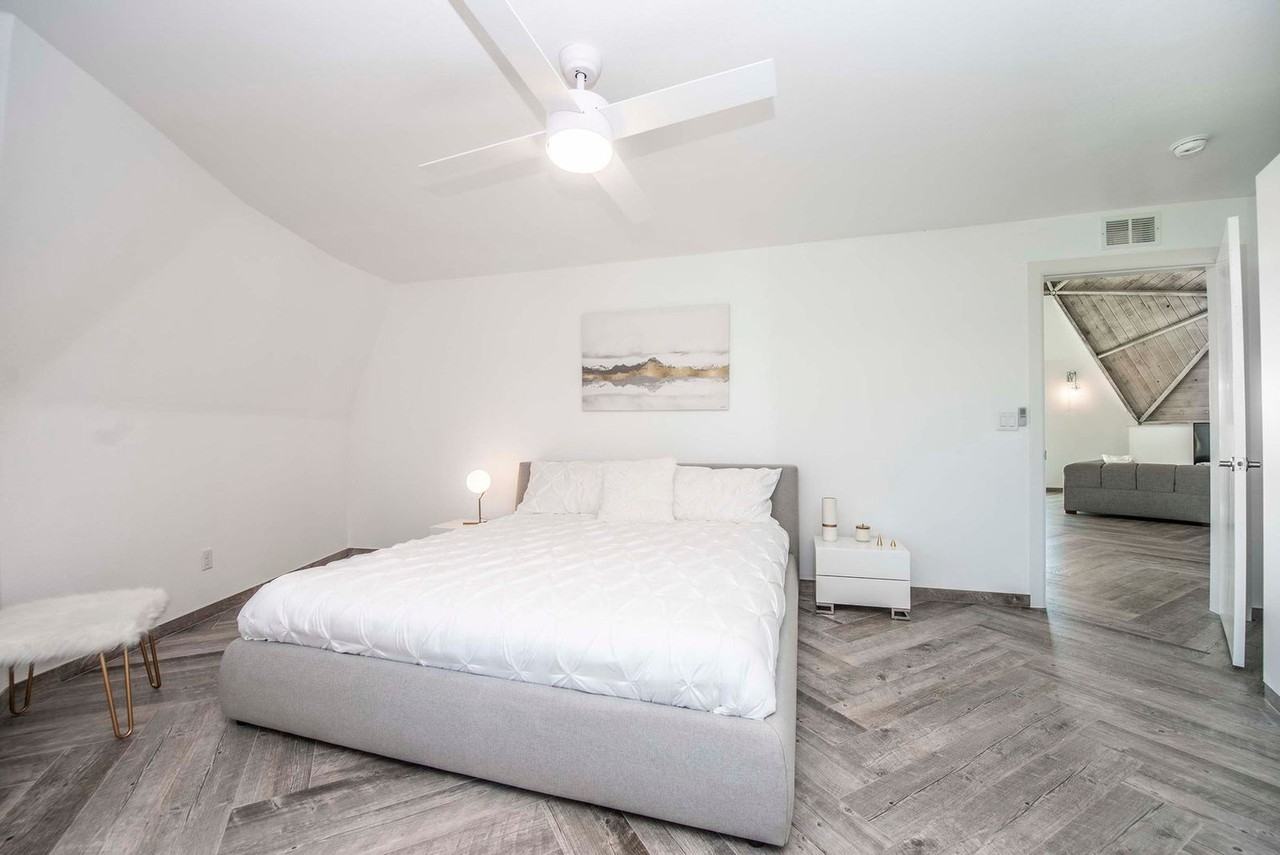 13114 Skiing Paradise Boulevard - Photo 5 of 40