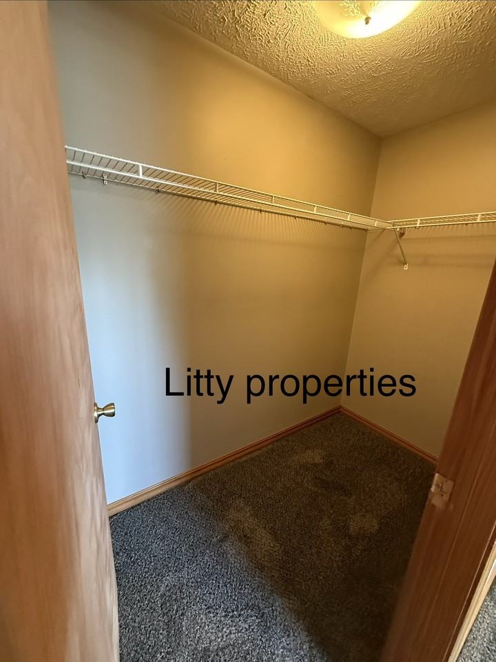 109 Ryan Rd #3 - Photo 5 of 11