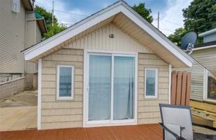 featured image of 182 Lake Bluff Rd