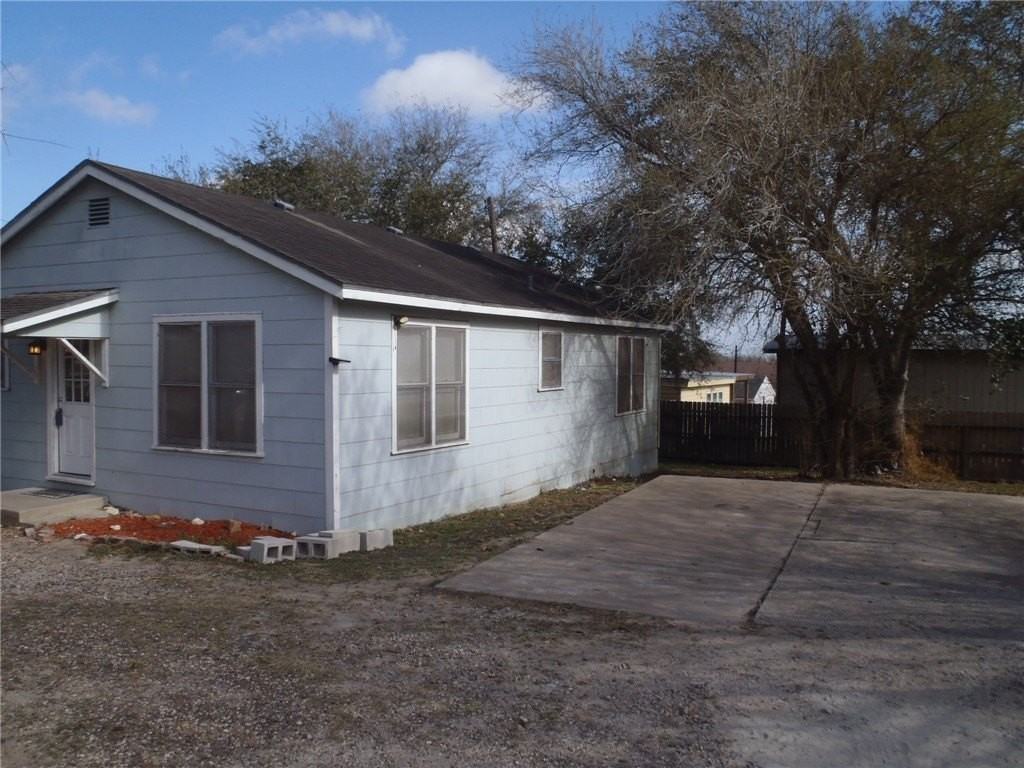 4302 Magee Ln - Photo 2 of 7