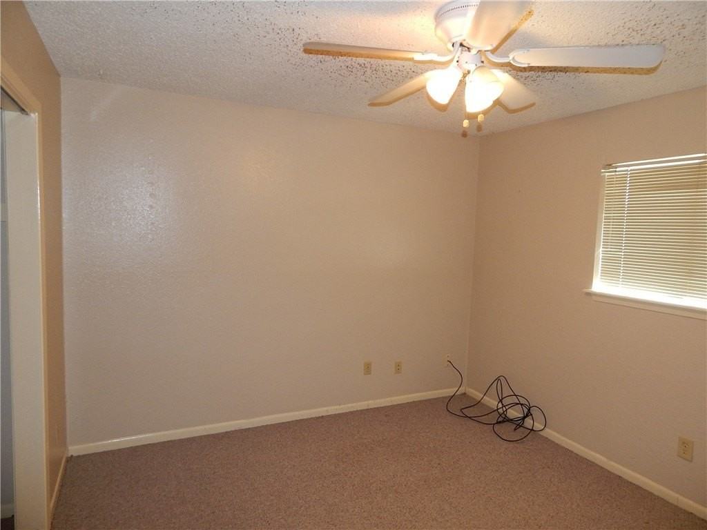 11617 Agua Dulce #B - Photo 7 of 7