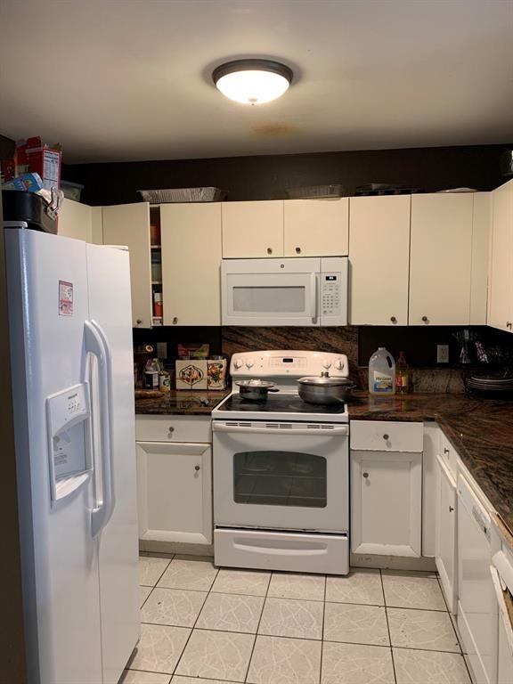 4109 Eastridge Circle - Photo 3 of 15
