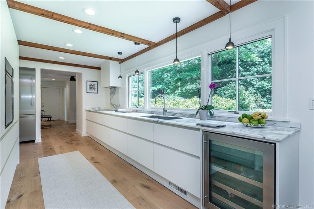 147 Wykeham Rd - Photo 6 of 40
