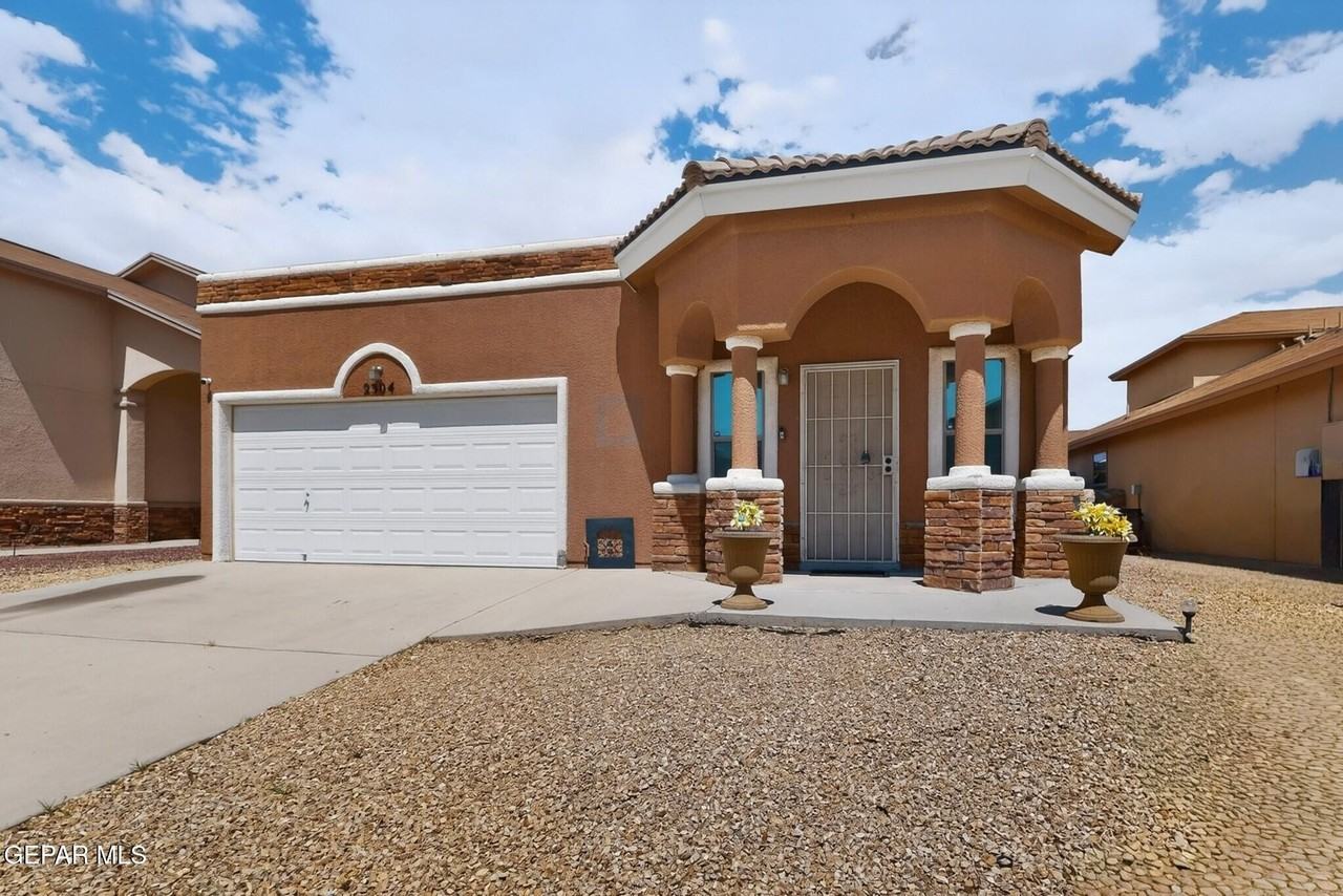 2304 Honey Dew - Photo 2 of 41