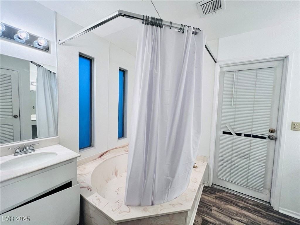 5048 Spencer St #C - Photo 7 of 20