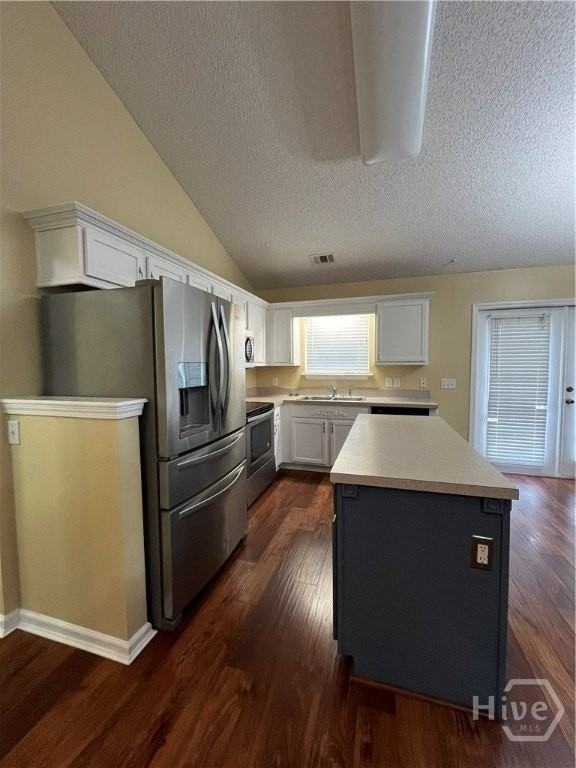 283 Lancaster Way - Photo 2 of 18