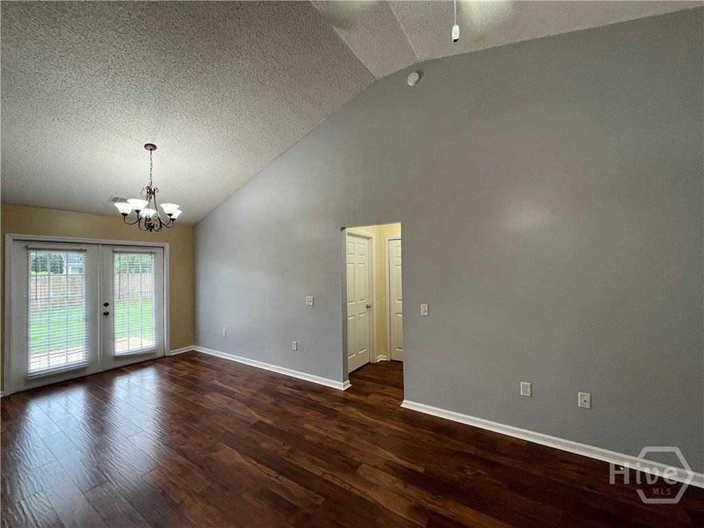 283 Lancaster Way - Photo 4 of 18
