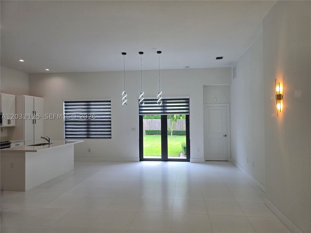19410 Sw 124th Ct - Photo 3 of 50