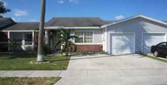 9761 W Heather Ln - Photo 1 of 1