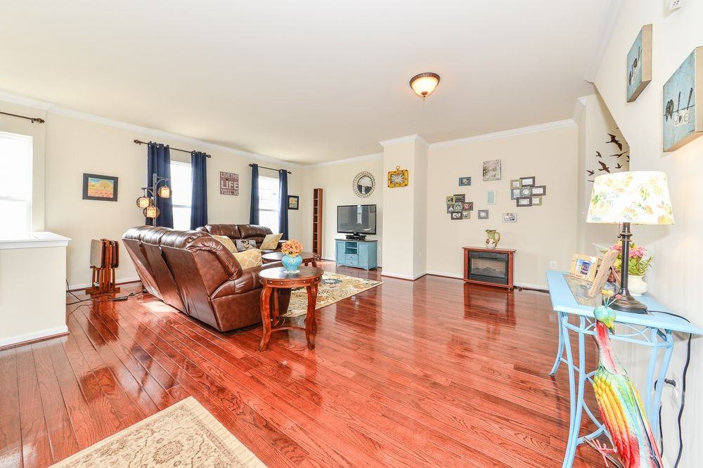 11811 Lake Baldwin Dr - Photo 2 of 19