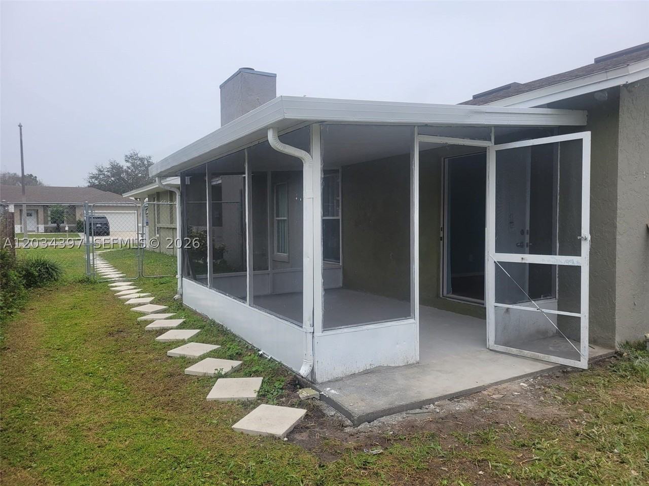 20420 Marlin St #B - Photo 2 of 9